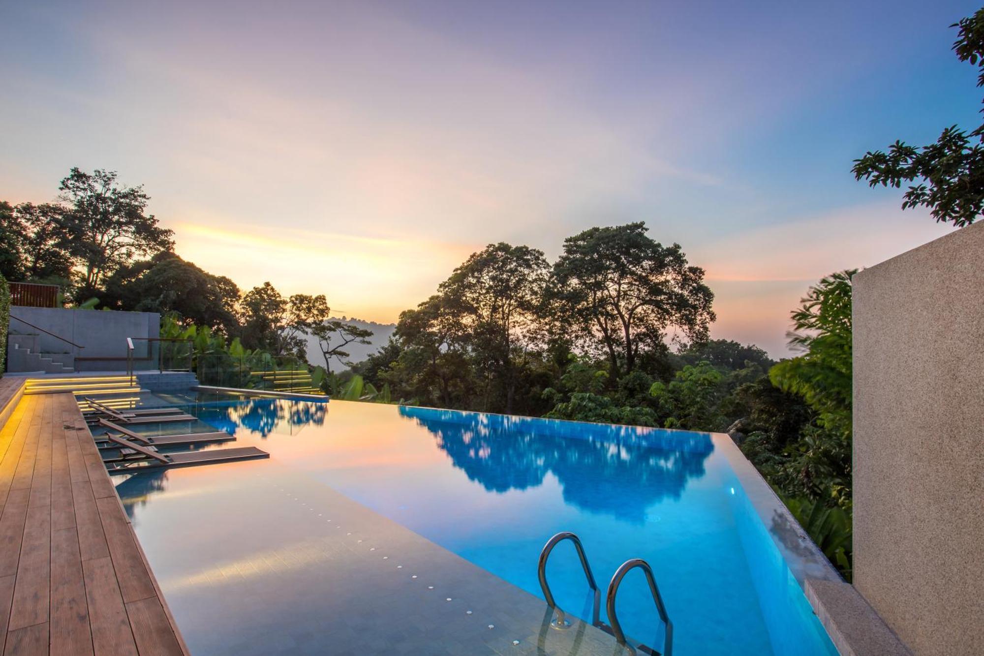 Apartment Luxury Ocean View 2br 82 In Sapphire Bay Residence, Near And Paradise *